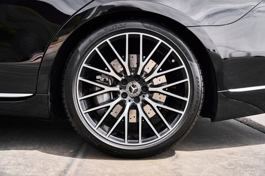 Used 2025 Mercedes-Benz S 580 4MATIC Sedan image 18