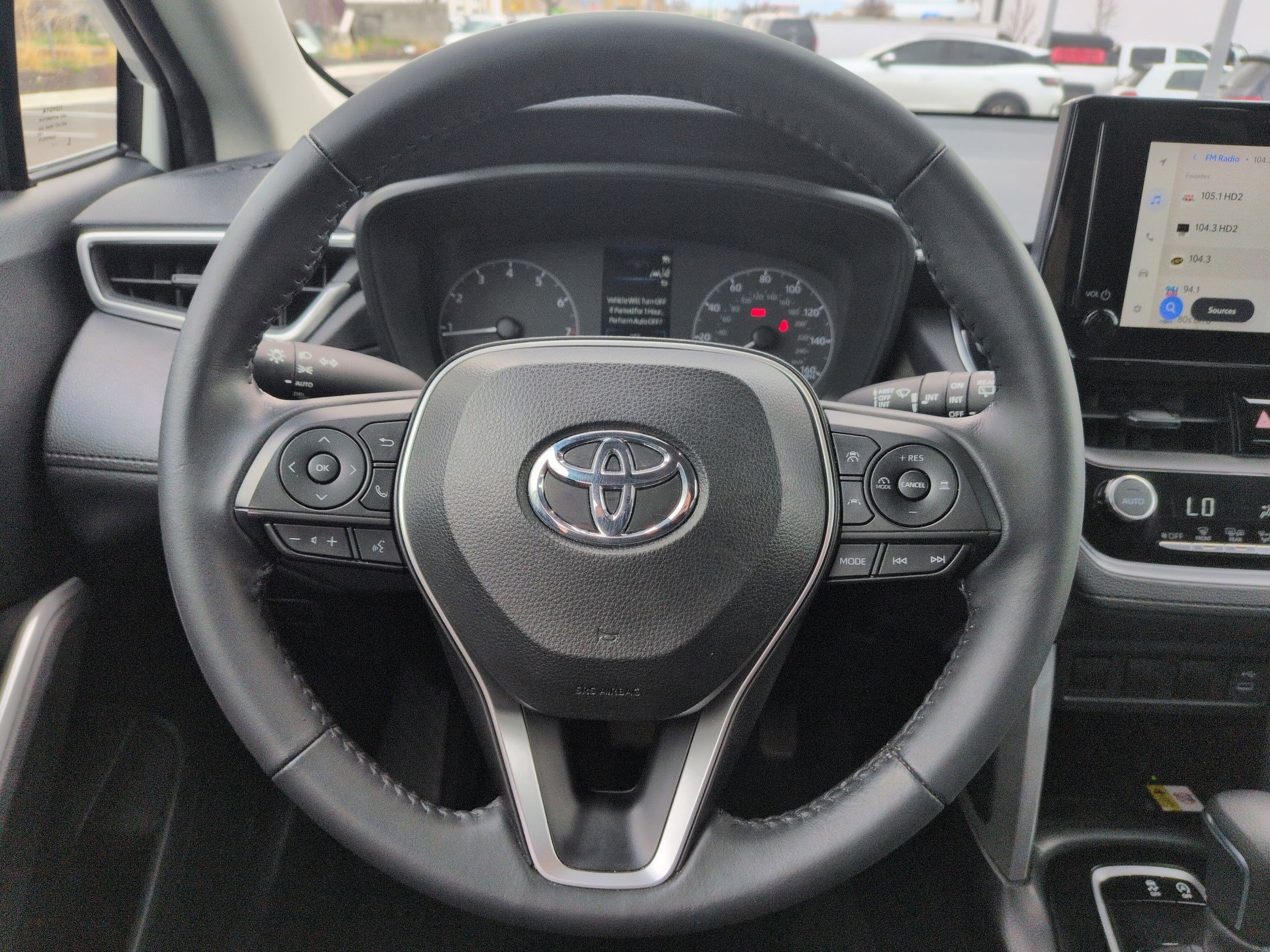 Used 2023 Toyota Corolla Cross LE w/ Moonroof Package image 20