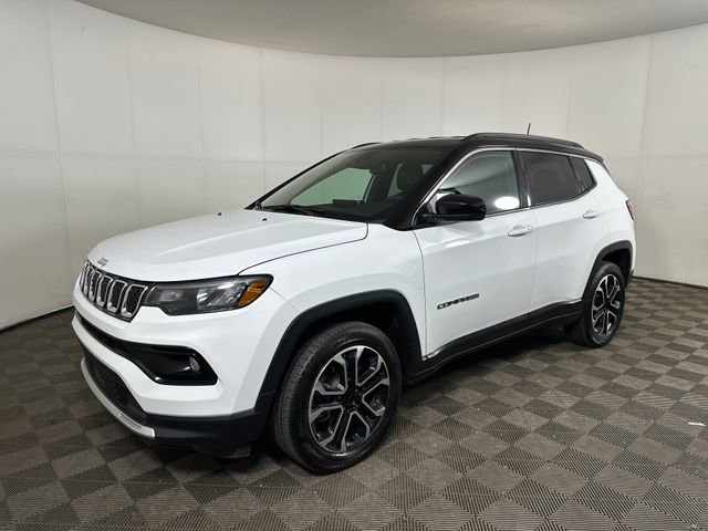 Used 2024 Jeep Compass Limited image 7