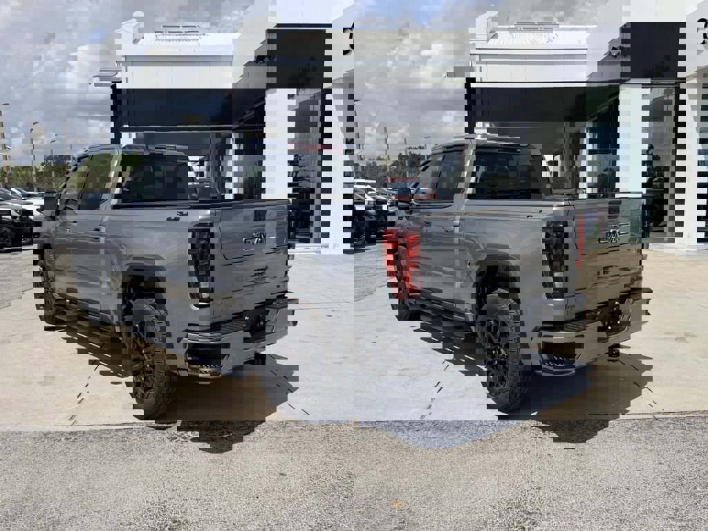 New 2026 GMC Sierra 1500 Elevation w/ LPO, Elevation Black Package image 7