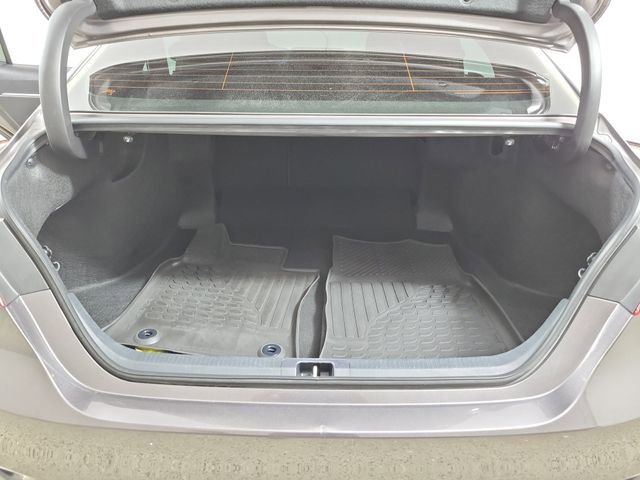 Used 2024 Toyota Camry LE w/ Convenience Package FWD image 10