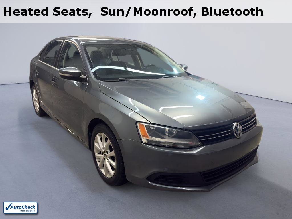Used 2013 Volkswagen Jetta SE FWD image 1