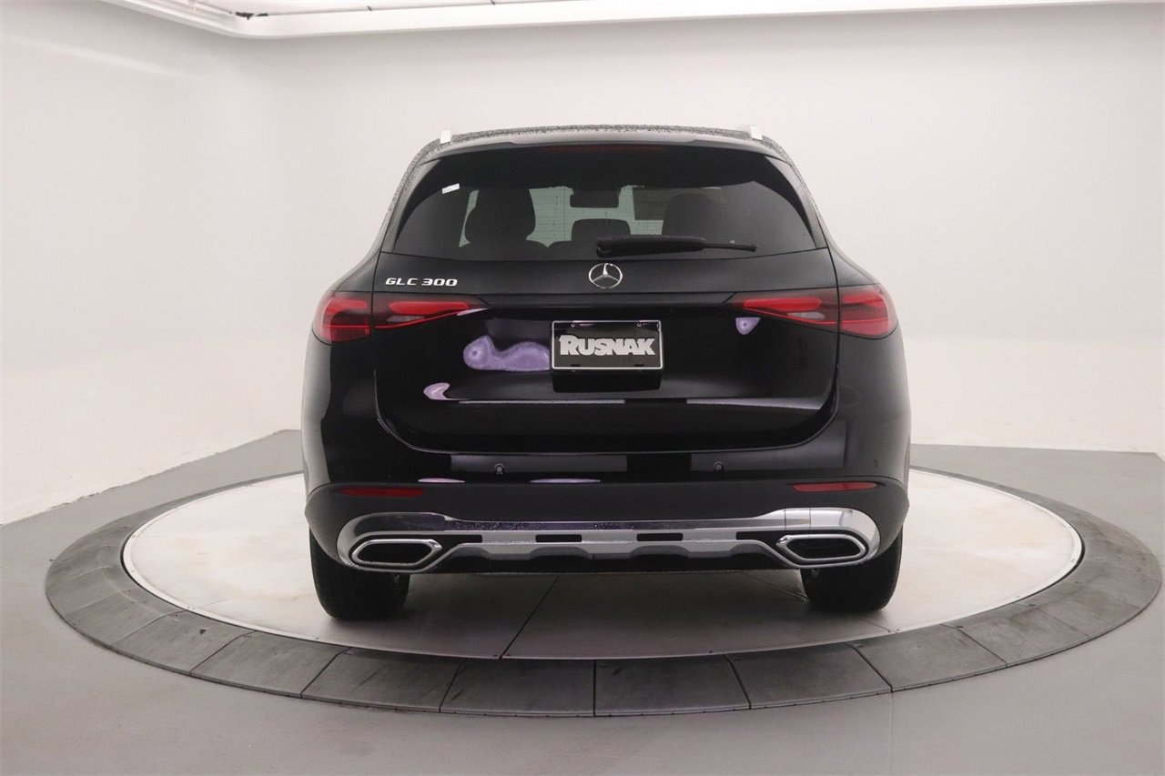 New 2026 Mercedes-Benz GLC 300 image 3