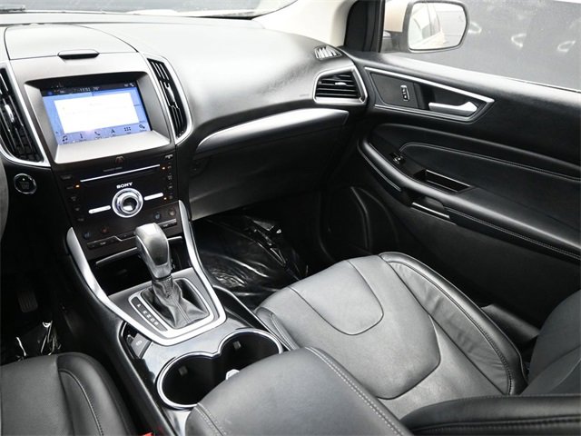 Used 2017 Ford Edge Titanium w/ Equipment Group 301A image 11