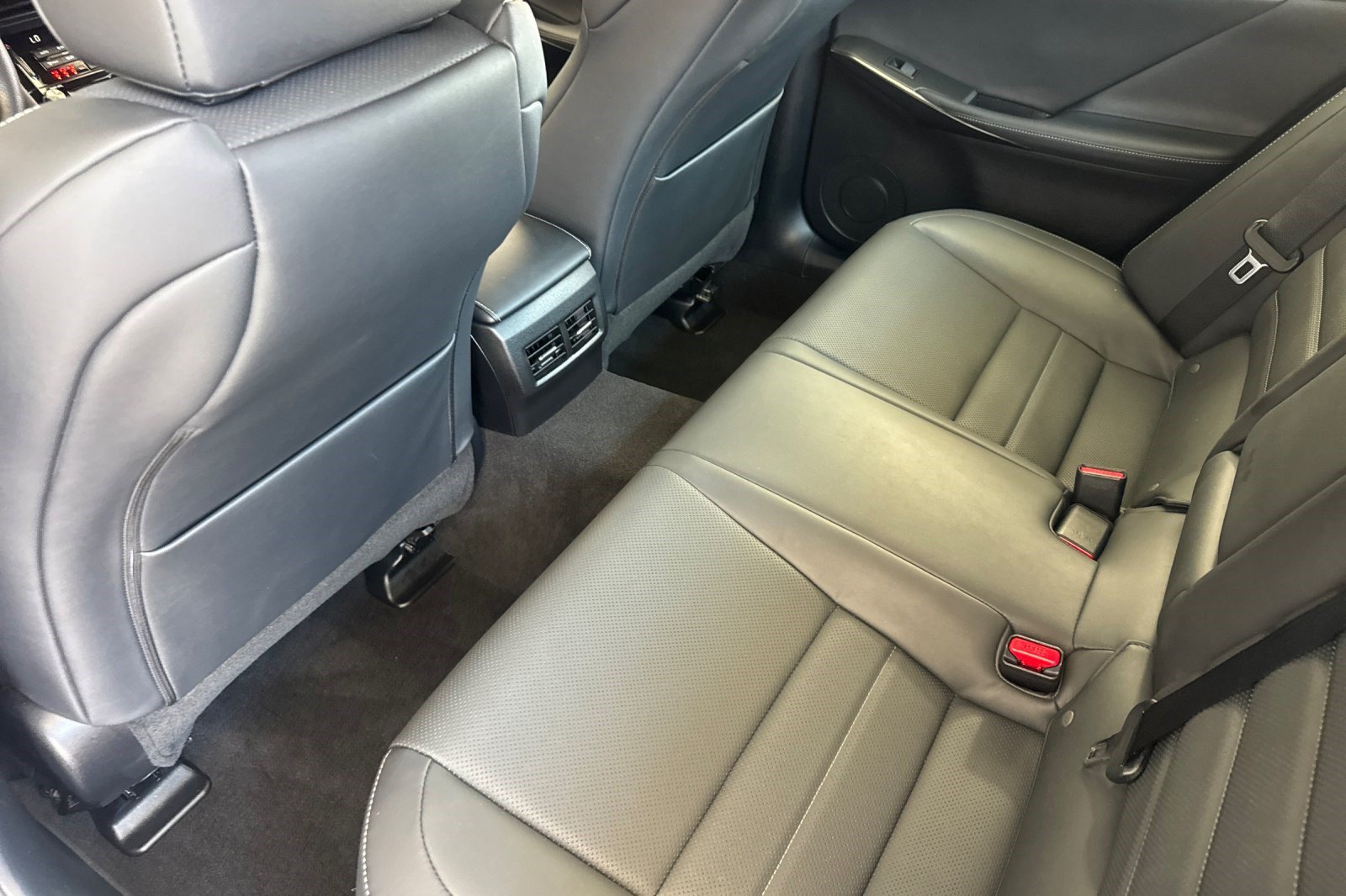 Used 2023 Lexus IS 350 F Sport w/ Navigation Package RWD image 26