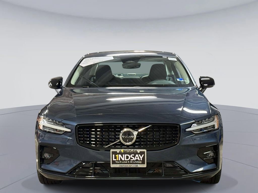 Certified 2024 Volvo S60 B5 Plus image 8