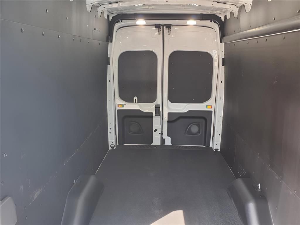 Used 2023 Ford E-Transit 148 High Roof Extended w/ Load Area Protection Package image 23