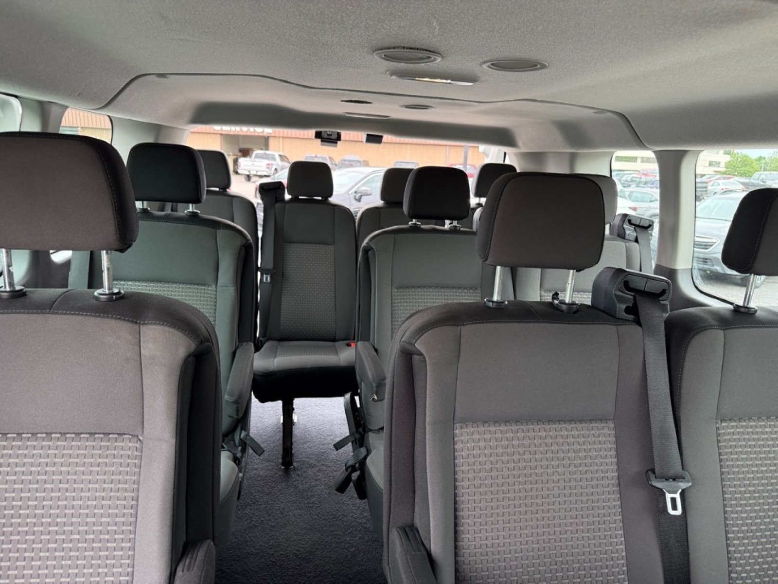 Used 2024 Ford Transit 350 XLT RWD image 38