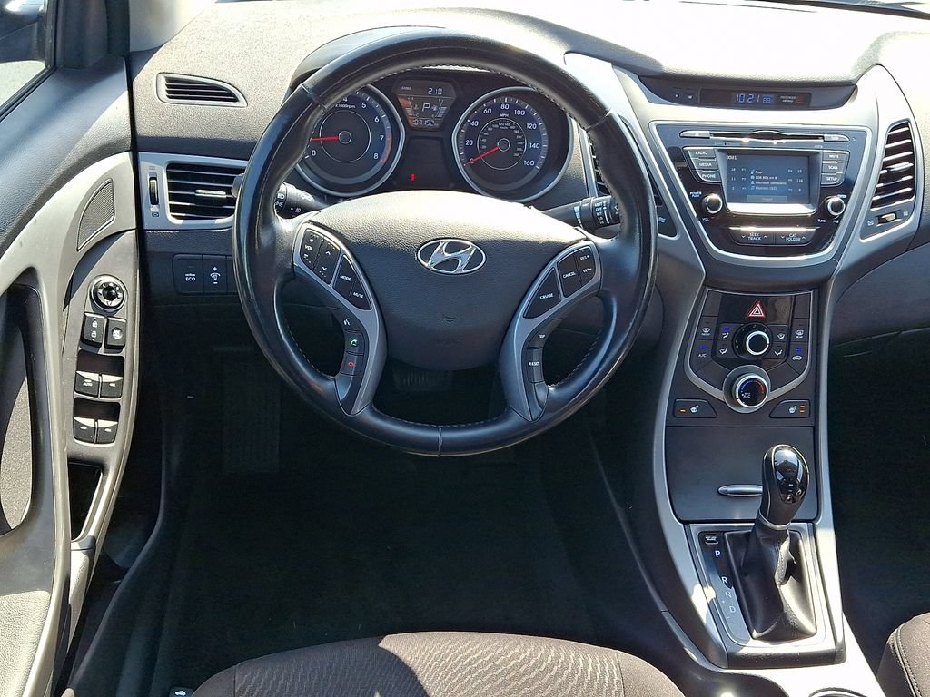 Used 2016 Hyundai Elantra Value Edition FWD image 2