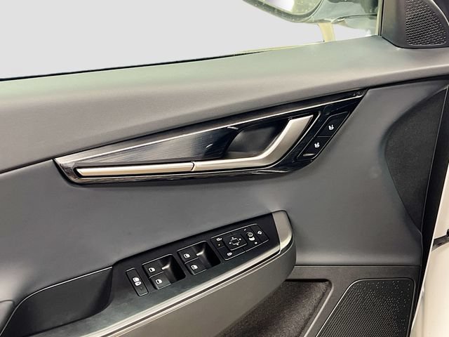 New 2026 Kia EV6 Wind RWD image 18