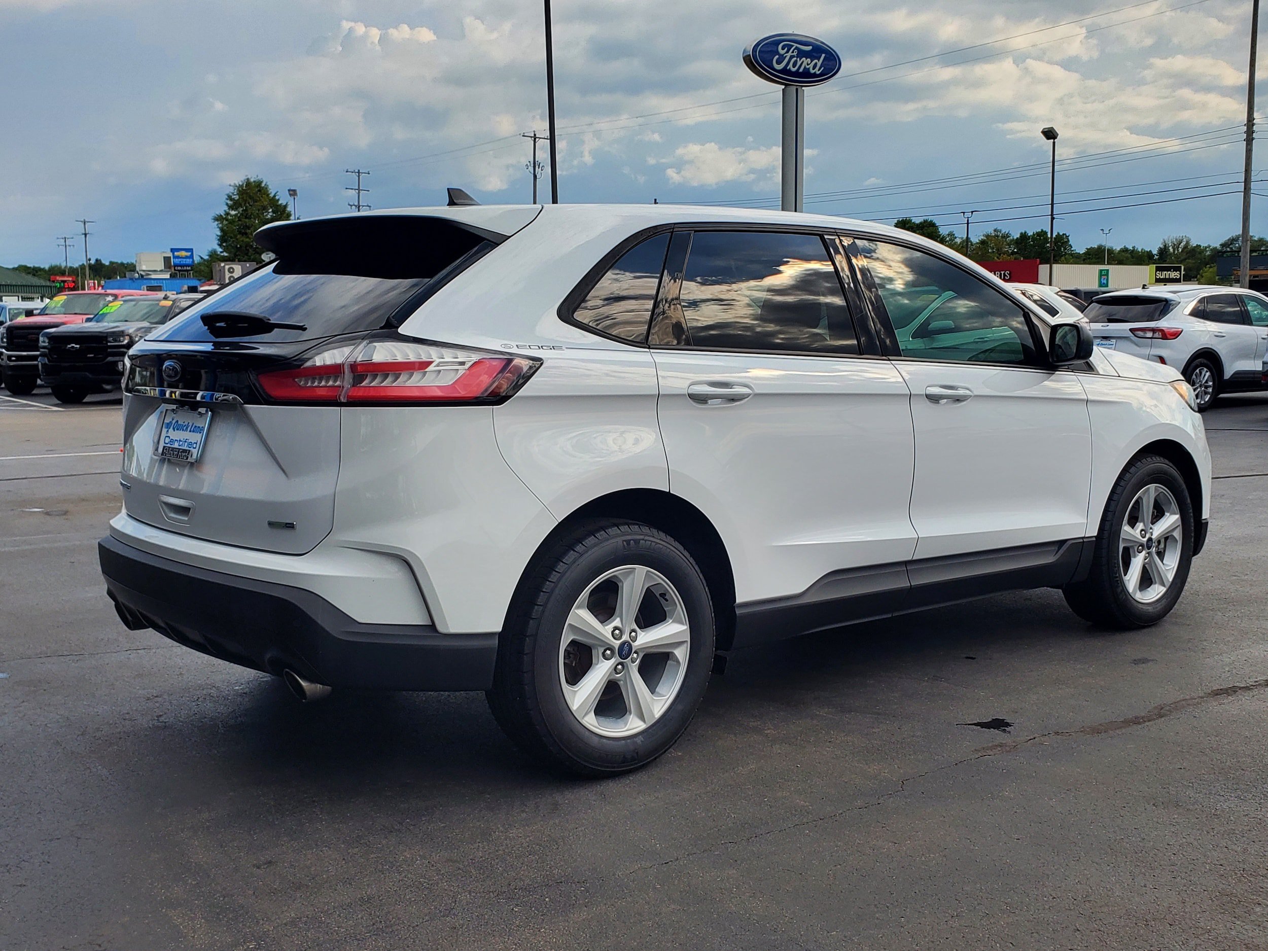 Used 2020 Ford Edge SE AWD/4WD image 4