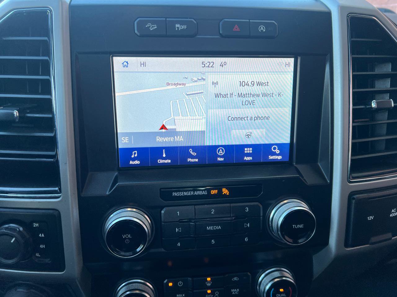 Used 2019 Ford F150 Lariat w/ Equipment Group 502A Luxury image 21