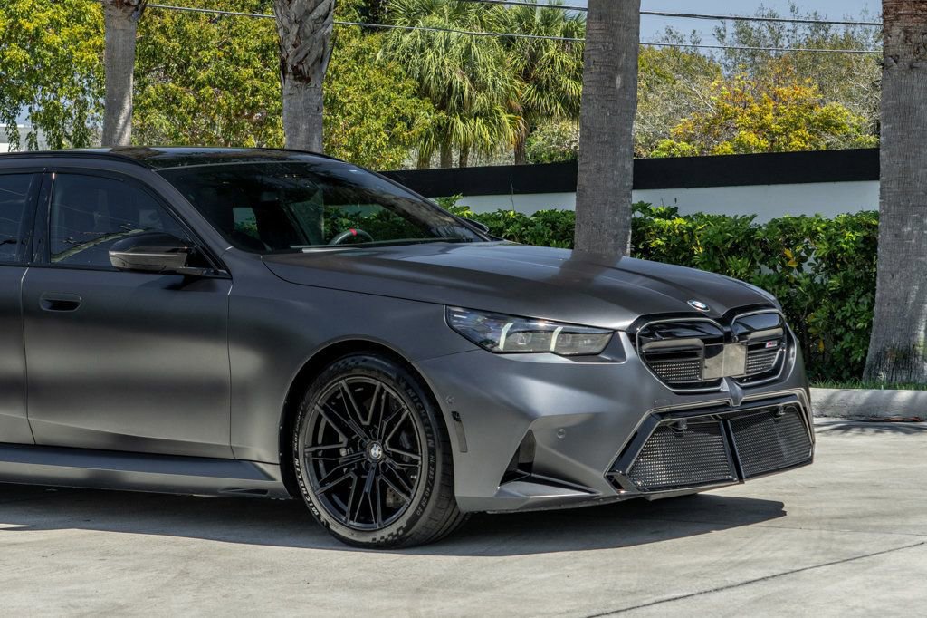 Used 2025 BMW M5 Touring image 10