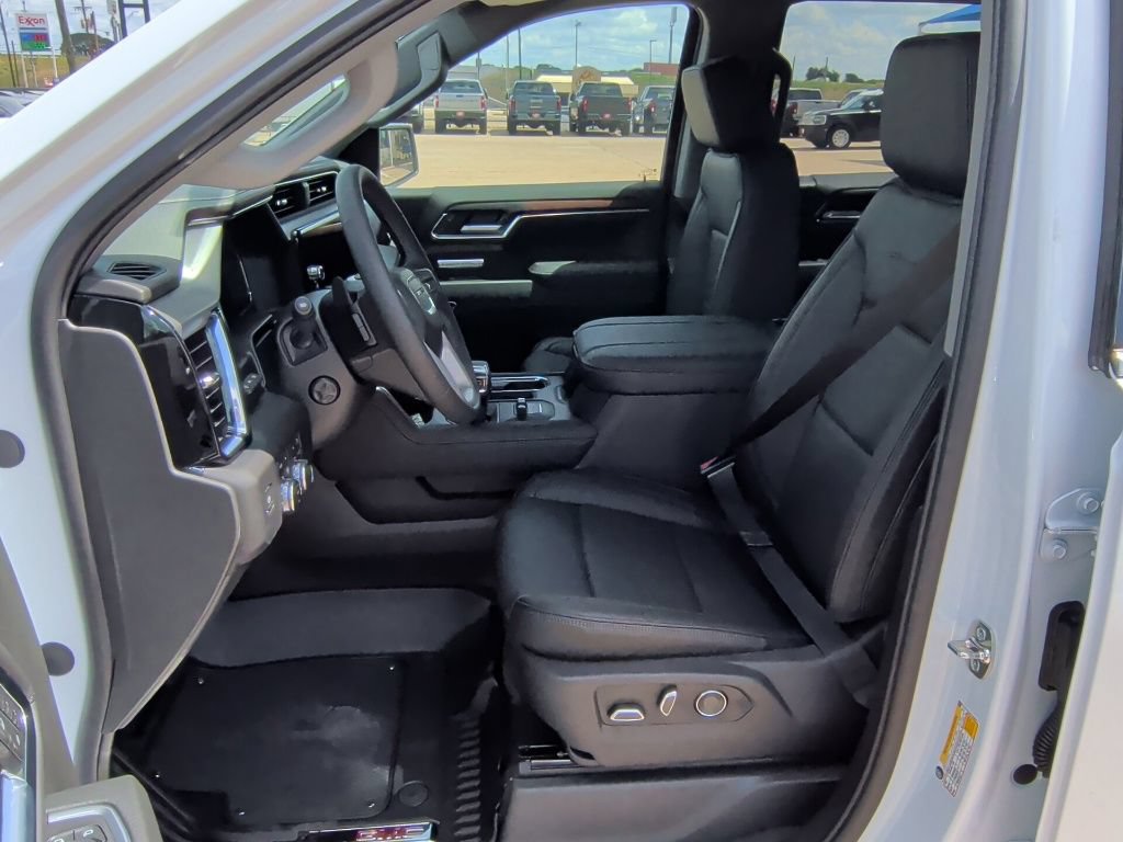 New 2026 GMC Sierra 1500 Denali w/ Denali Reserve Package AWD/4WD image 13
