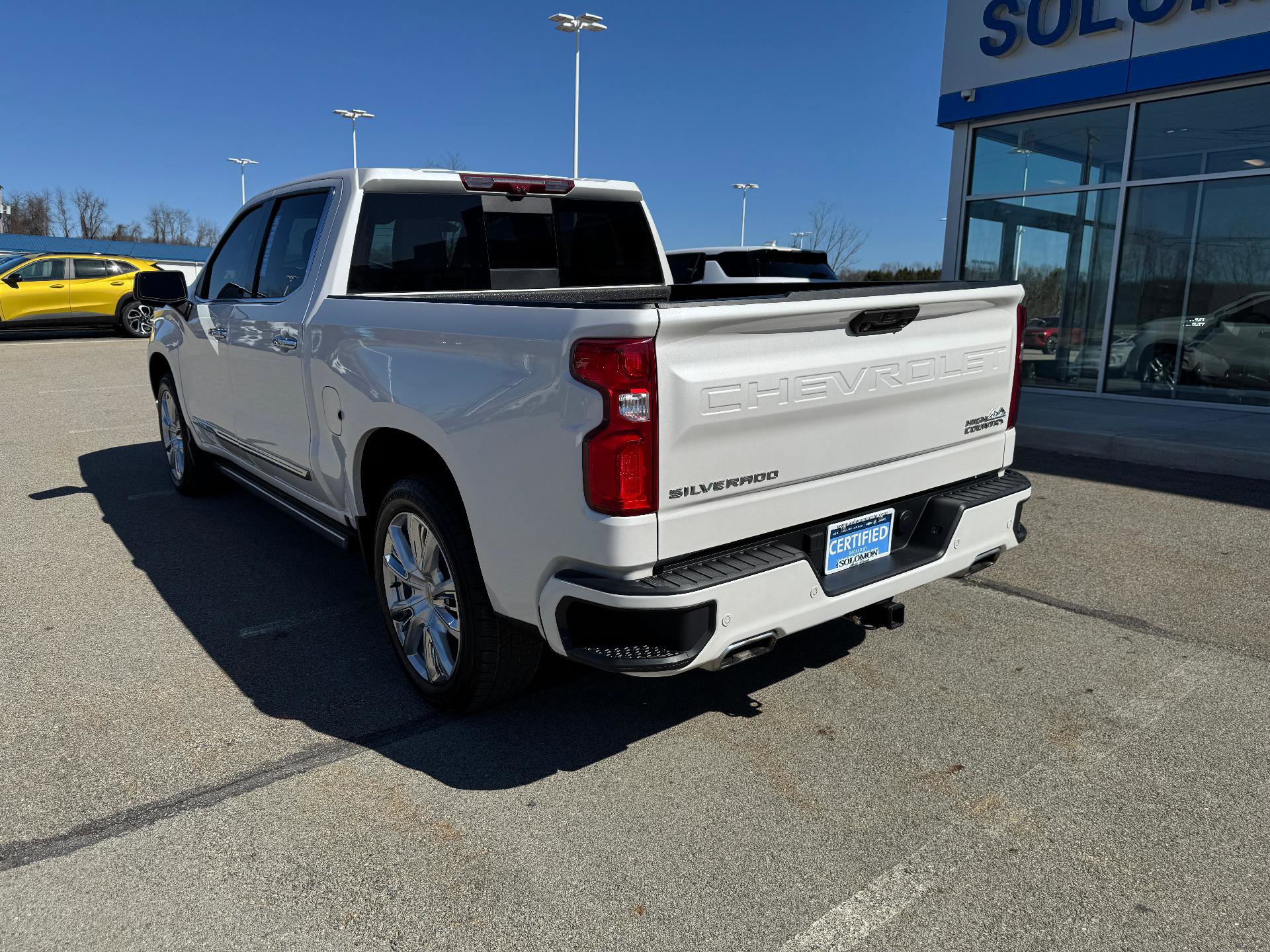 Certified 2023 Chevrolet Silverado 1500 High Country w/ High Country Premium Package image 3