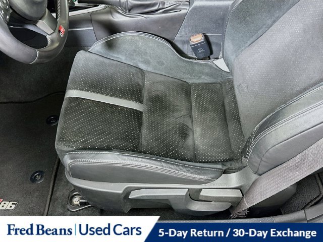 Used 2023 Toyota GR86 Premium RWD image 24