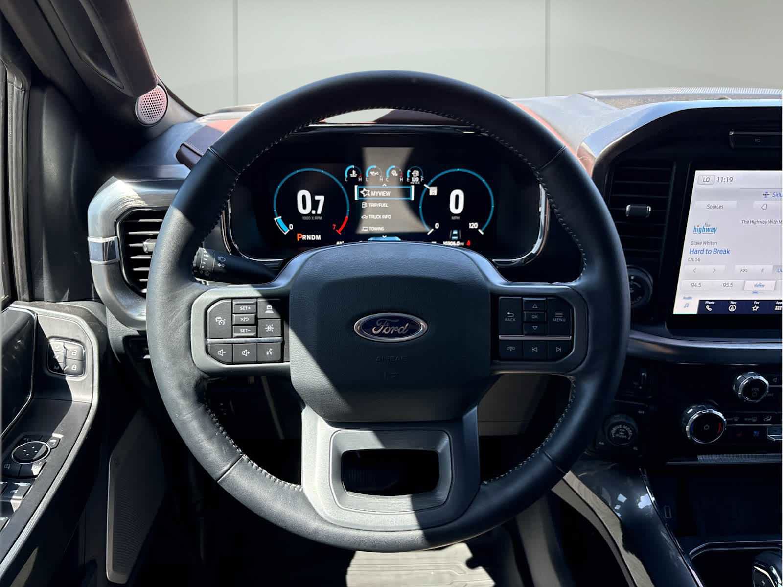 Used 2023 Ford F150 Lariat w/ Equipment Group 502A High image 23