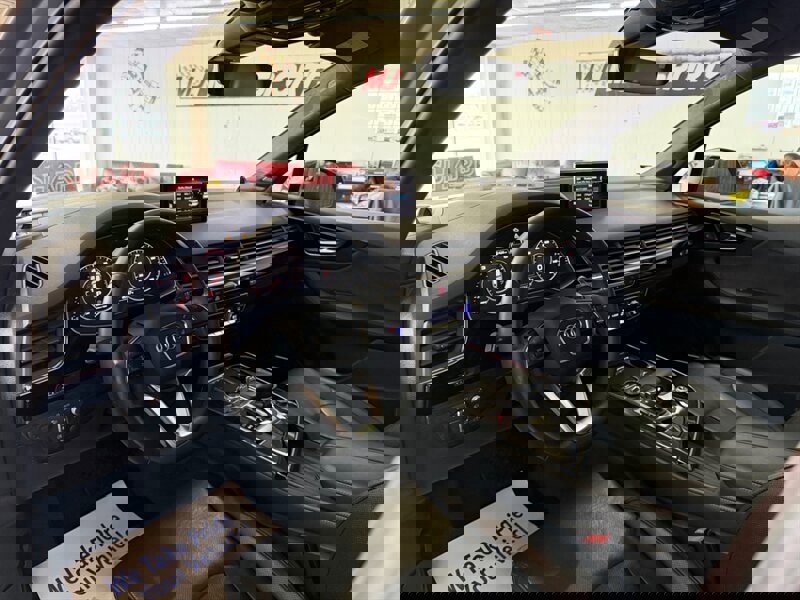 Used 2018 Audi Q7 3.0T Prestige image 30