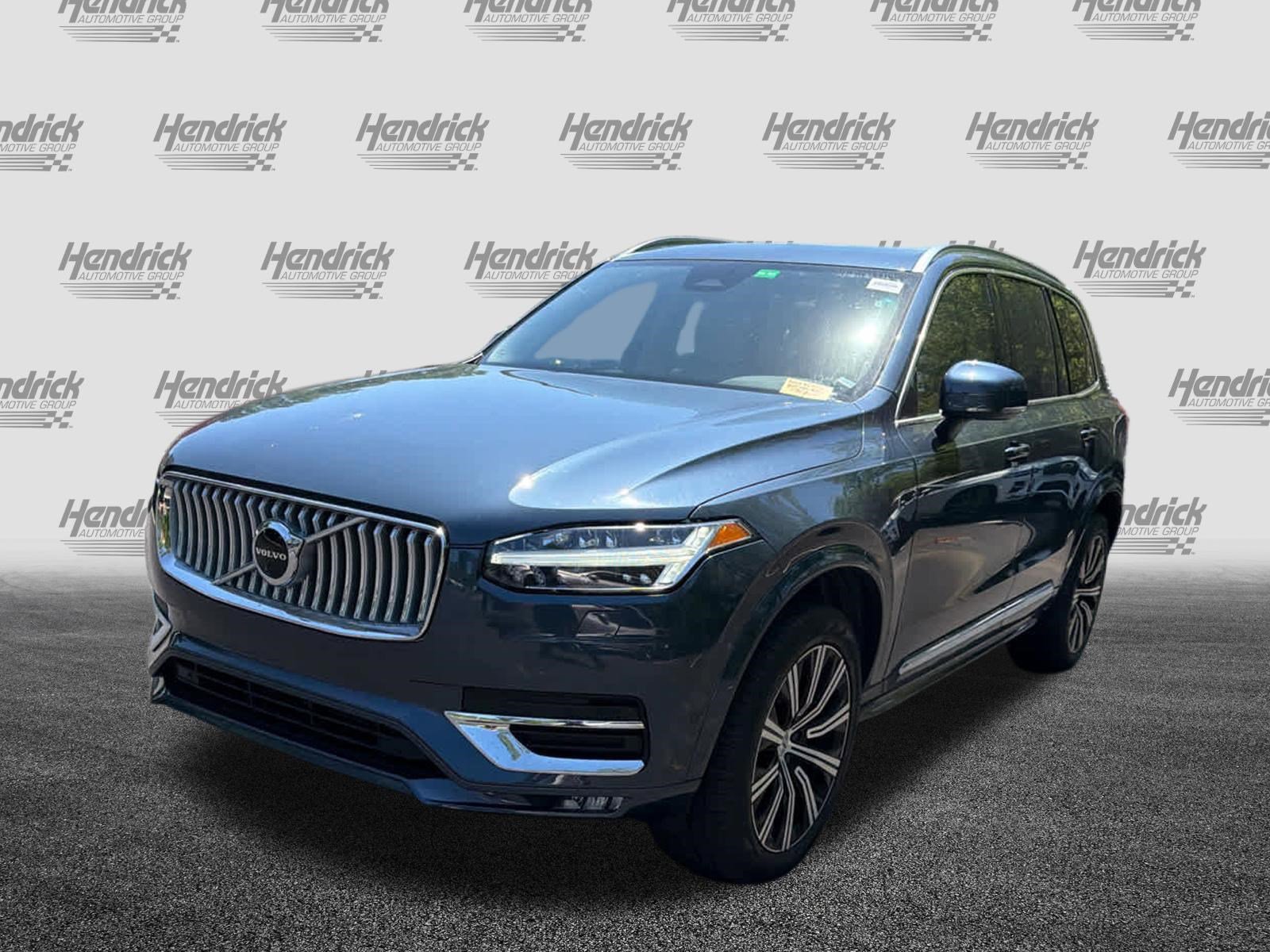 Used 2023 Volvo XC90 B6 Plus image 6