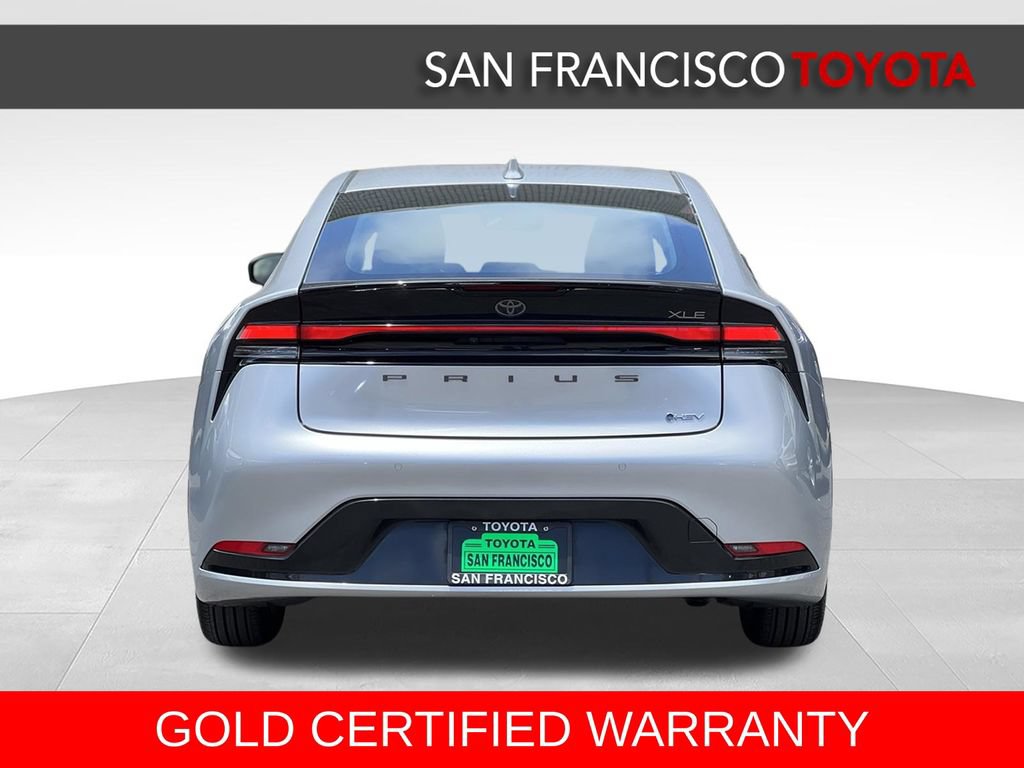 Certified 2024 Toyota Prius XLE FWD image 4
