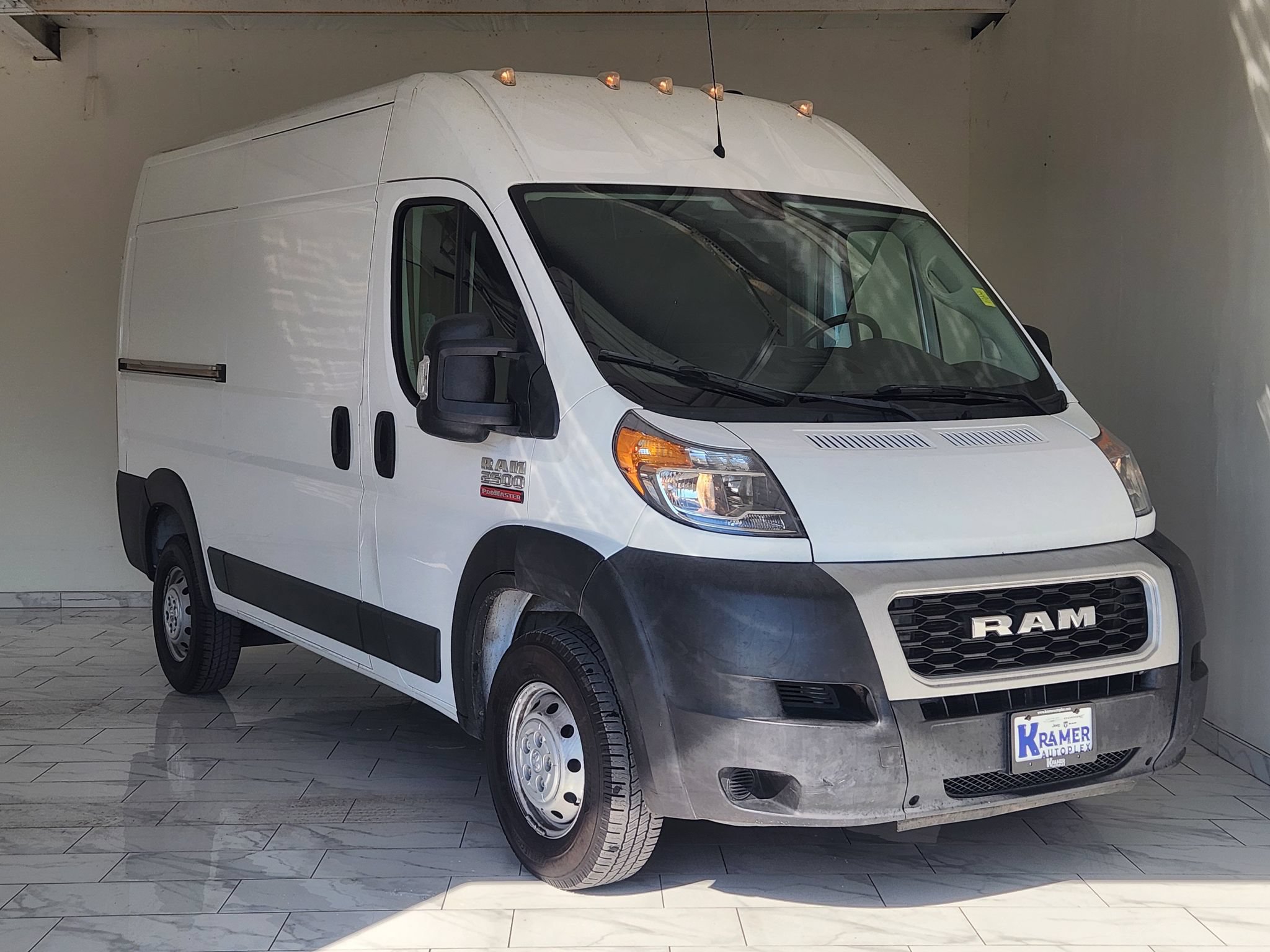 Used 2019 RAM ProMaster 2500 FWD image 3