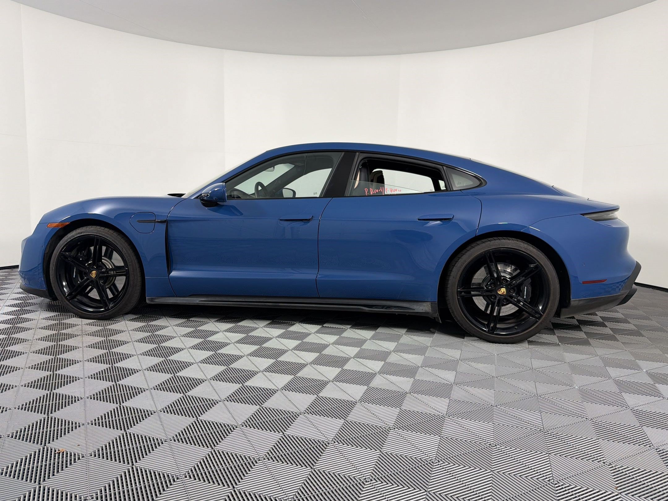 Certified 2023 Porsche Taycan GTS AWD/4WD image 2