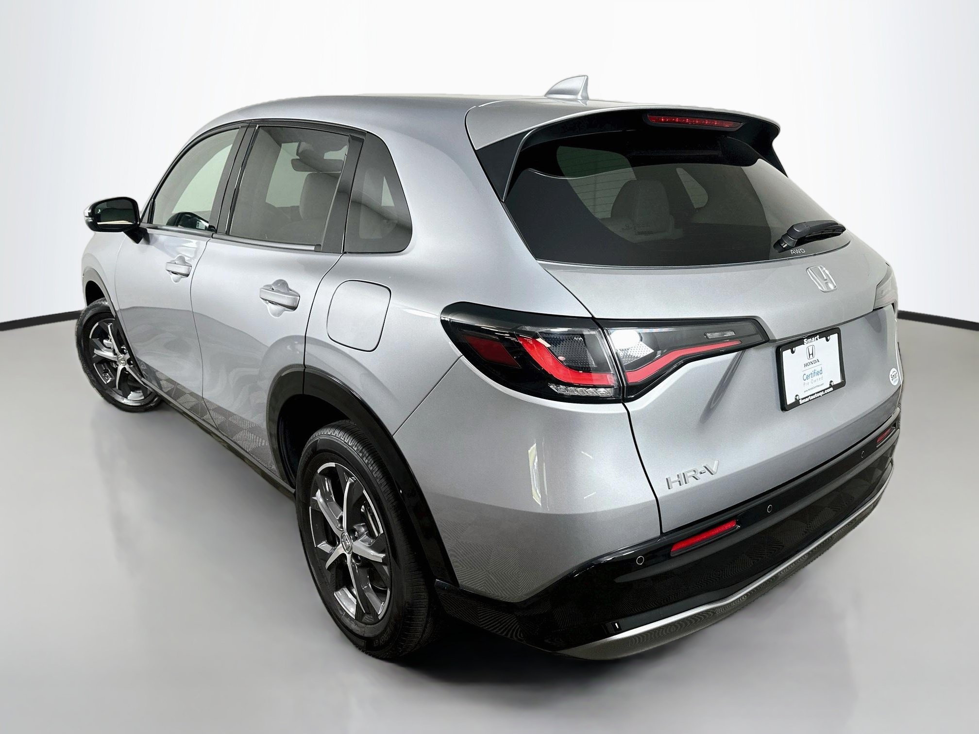 Used 2024 Honda HR-V EX-L image 5