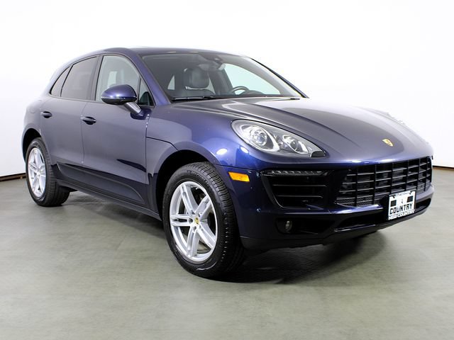Used 2018 Porsche Macan AWD/4WD image 9