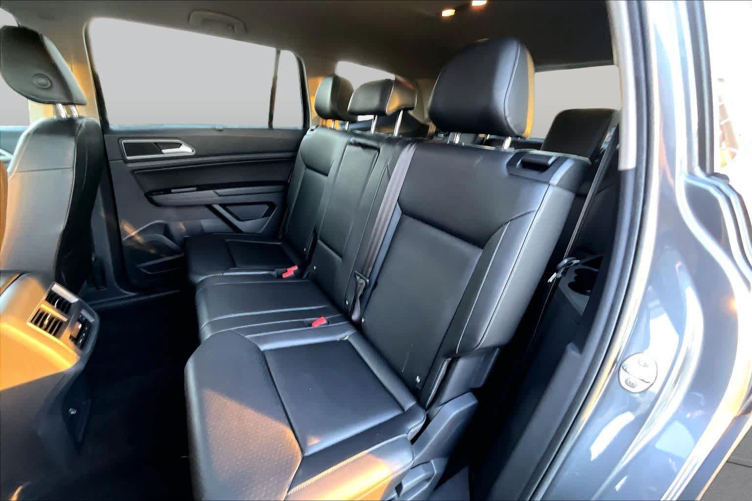 Used 2019 Volkswagen Atlas SE AWD/4WD image 18