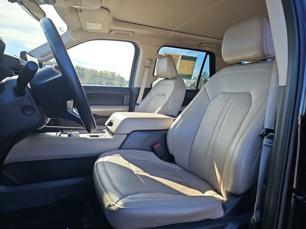 Used 2024 Ford Expedition Limited image 20