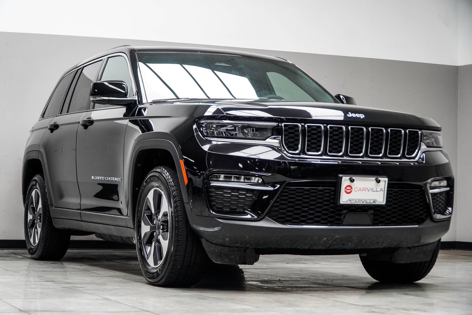 Used 2024 Jeep Grand Cherokee Limited 4xe AWD/4WD image 4