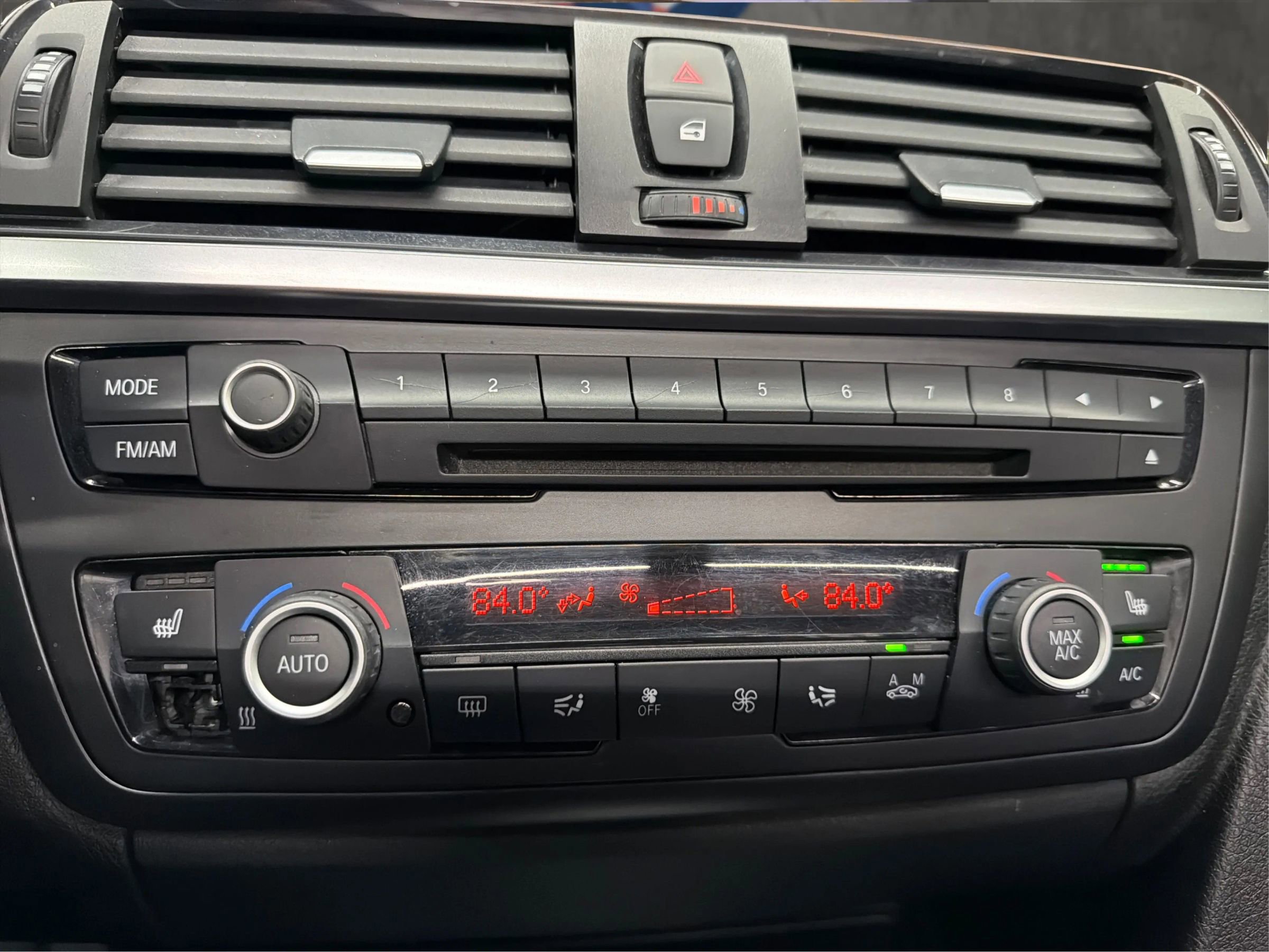 Used 2014 BMW 428i Convertible image 22