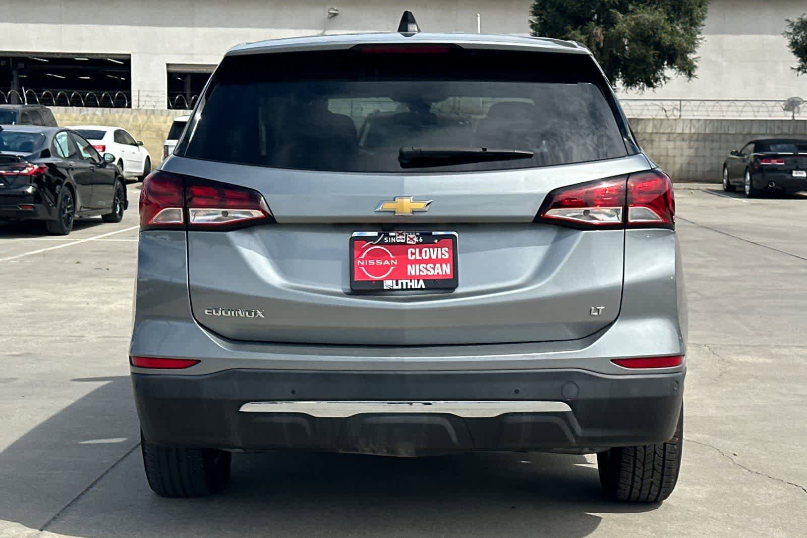 Used 2023 Chevrolet Equinox LT FWD image 8