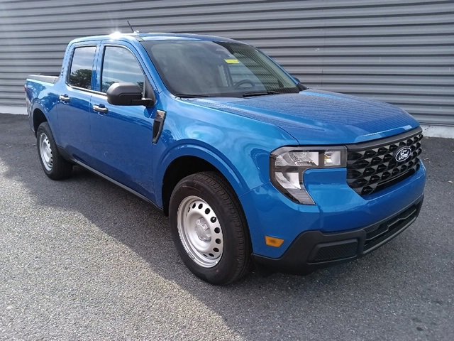 New 2025 Ford Maverick XL