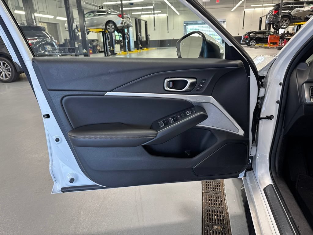 Used 2026 Acura Integra A-Spec FWD image 9