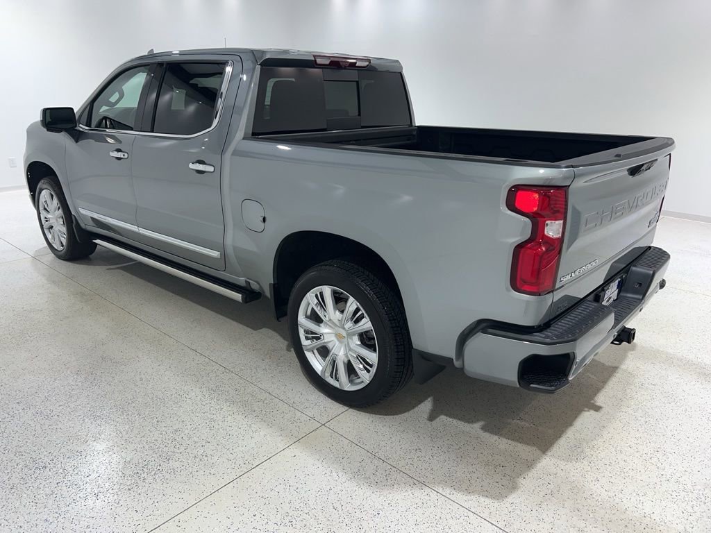 New 2025 Chevrolet Silverado 1500 High Country image 3