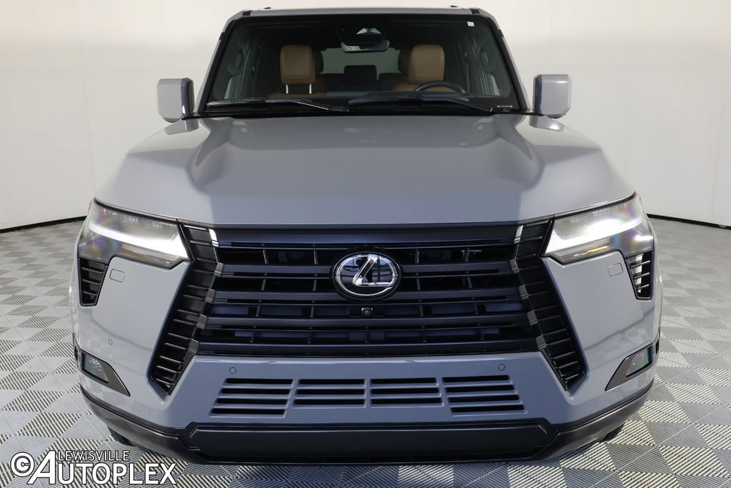 Used 2025 Lexus GX 550 w/ Accessory Package (2T) AWD/4WD image 2