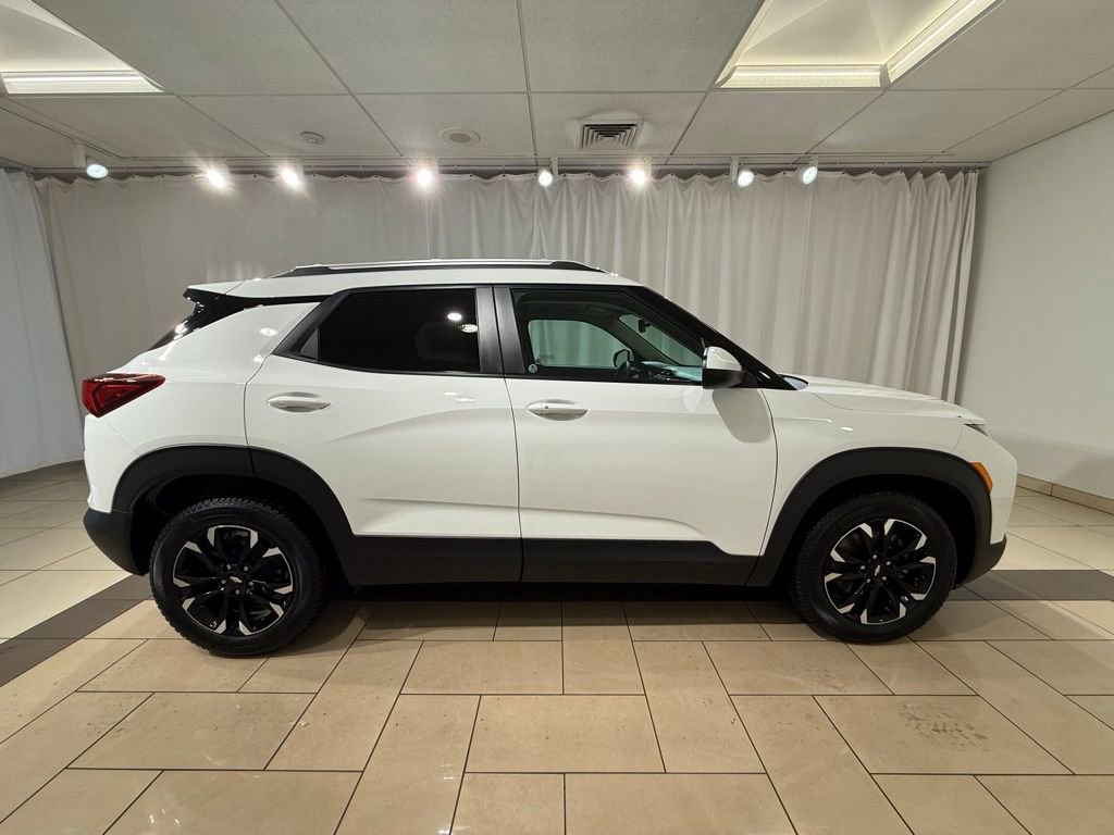 Used 2022 Chevrolet TrailBlazer LT w/ Convenience Package image 6
