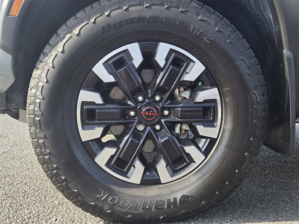 Used 2023 Nissan Frontier PRO-4X w/ Pro Convenience Package image 10