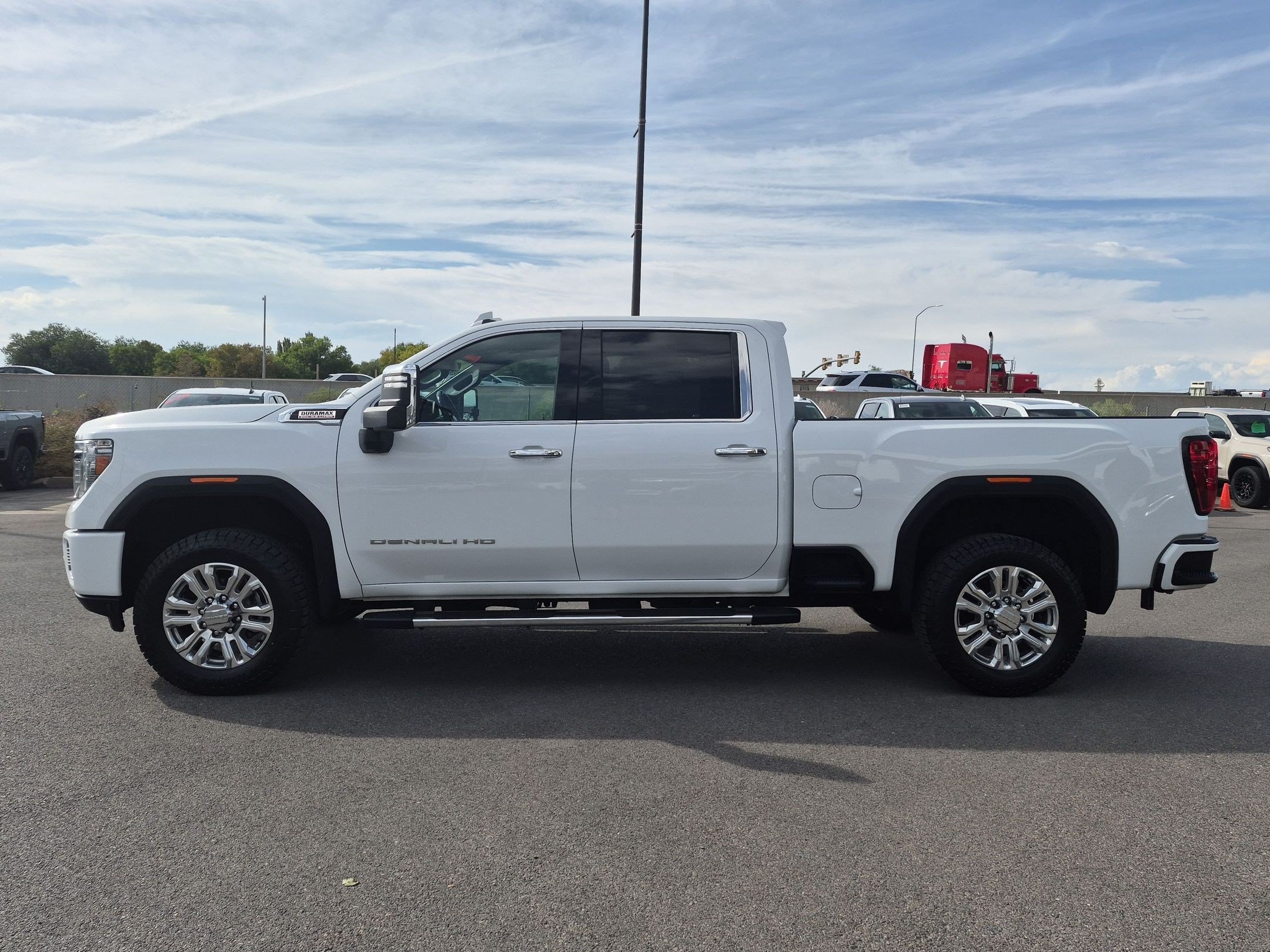Certified 2020 GMC Sierra 3500 Denali w/ Denali Ultimate Package AWD/4WD image 3