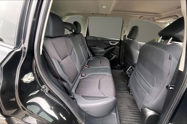 Used 2022 Subaru Forester Premium AWD/4WD image 25