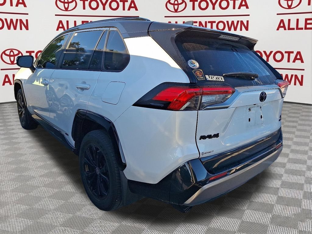 Used 2024 Toyota RAV4 XSE w/ Advanced Technology Package AWD/4WD image 4