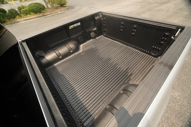 Used 2019 Ford Ranger XLT w/ Equipment Group 301A Mid RWD image 12