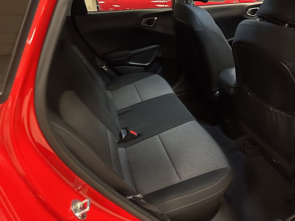 Used 2022 Kia Soul EX image 32