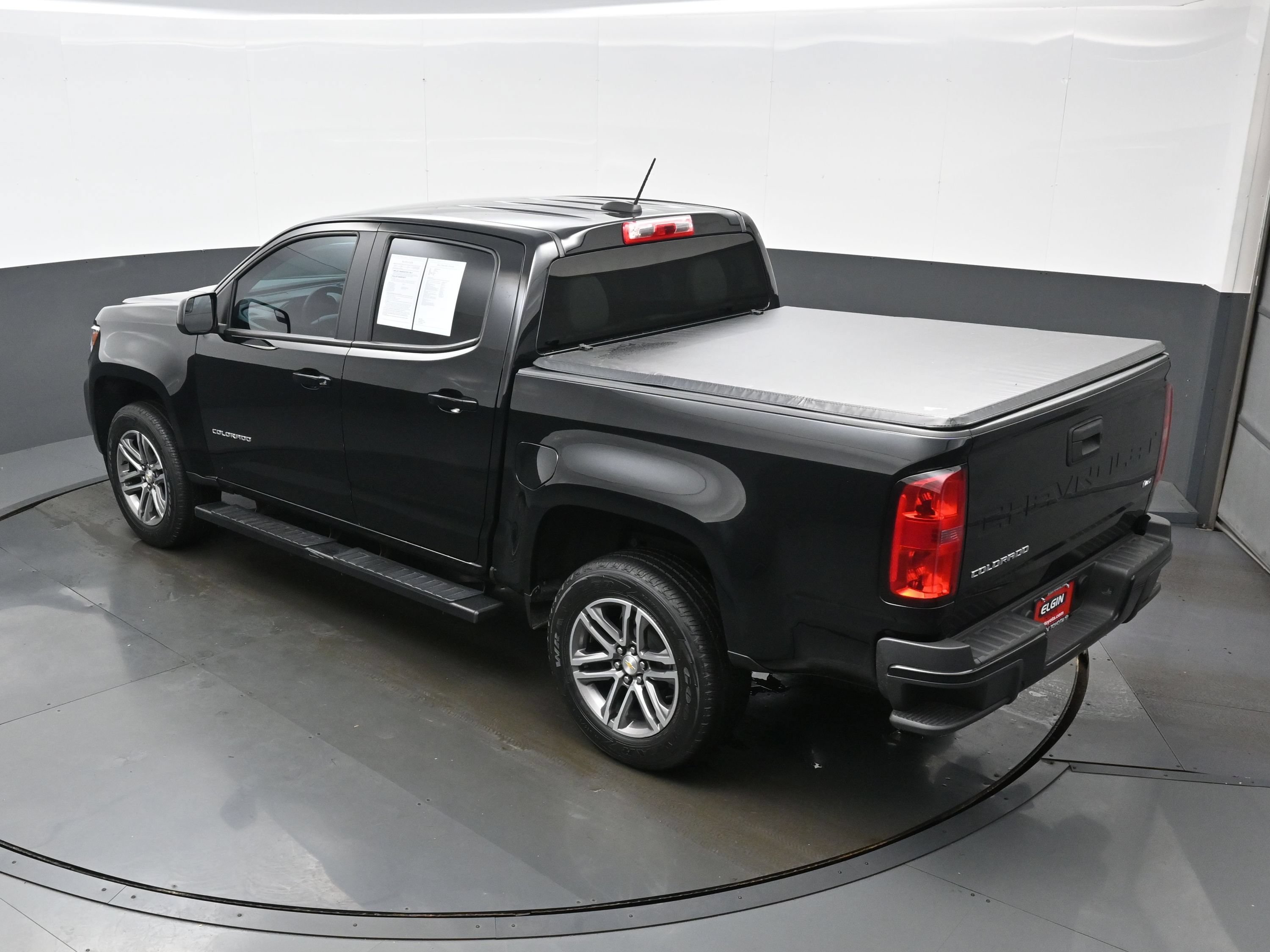 Used 2022 Chevrolet Colorado W/T w/ Custom Special Edition RWD image 36