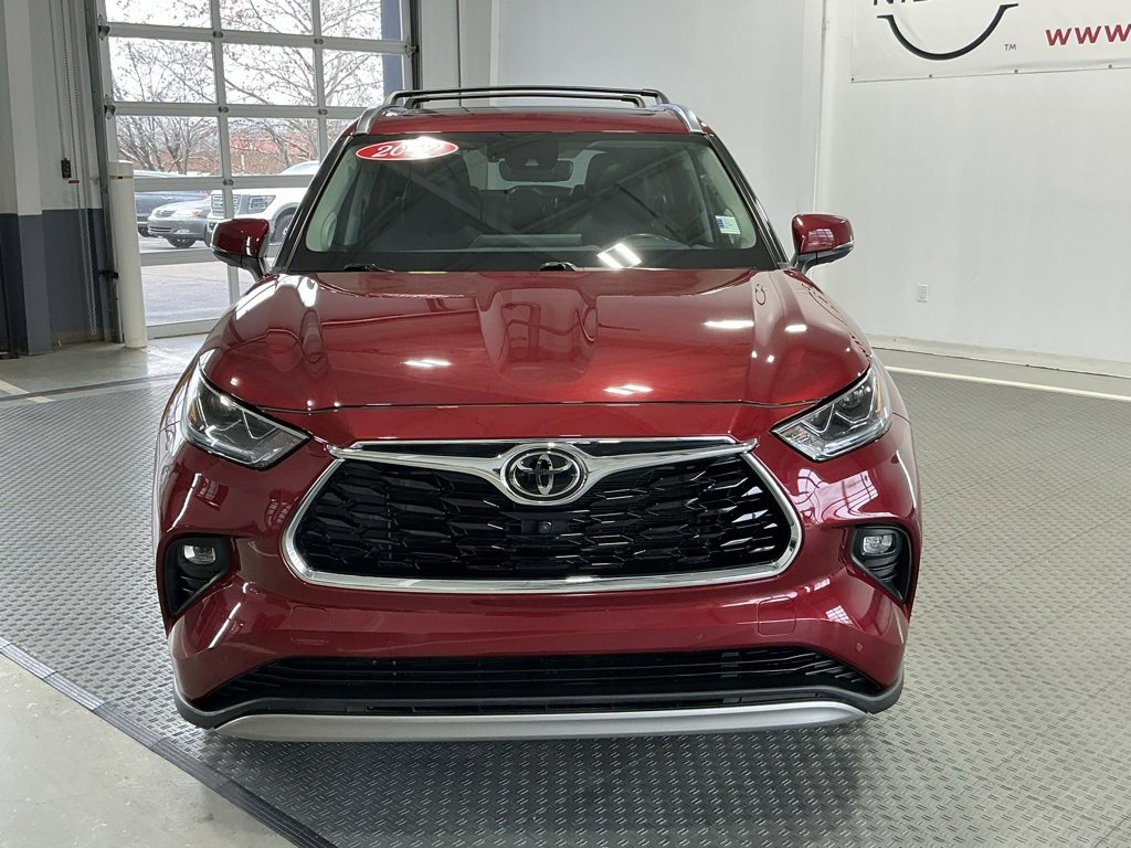 Used 2022 Toyota Highlander Platinum image 40