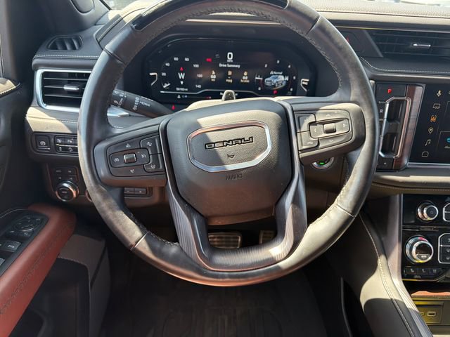 Used 2024 GMC Yukon XL Denali Ultimate AWD/4WD image 17