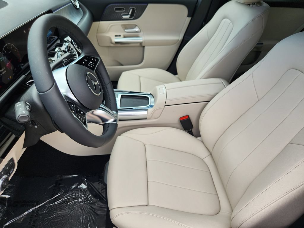 Used 2026 Mercedes-Benz GLA 250 4MATIC image 12