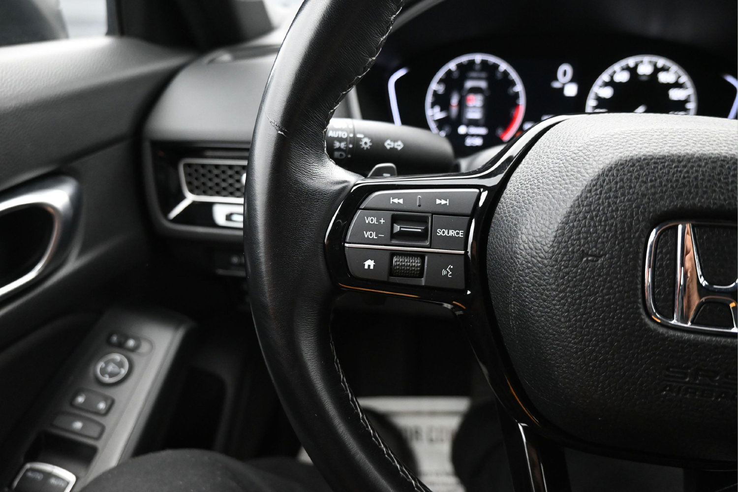 Used 2024 Honda Civic Sport image 11