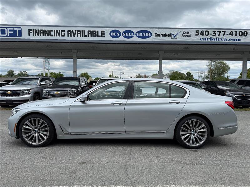 Used 2018 BMW 750Li xDrive AWD/4WD image 9